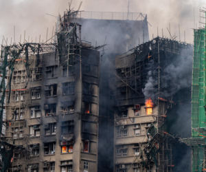 Hongkong / Pożar wieżowców. Liczba ofiar wzrosła już do 44.