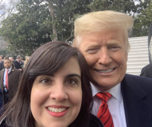 Trump atakuje za poparcie Bidena