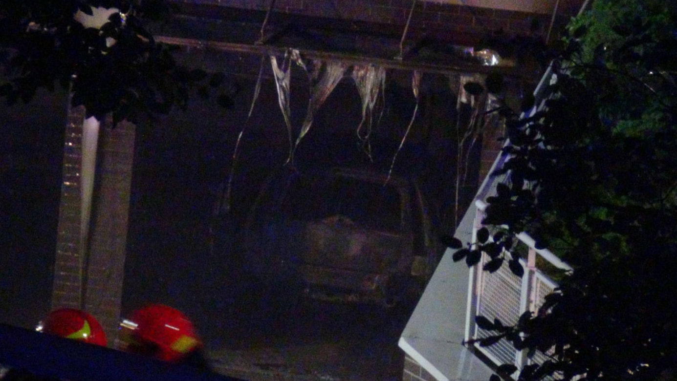 Potężny pożar w warszawskim bloku. Ewakuowano ludzi i zwierzęta