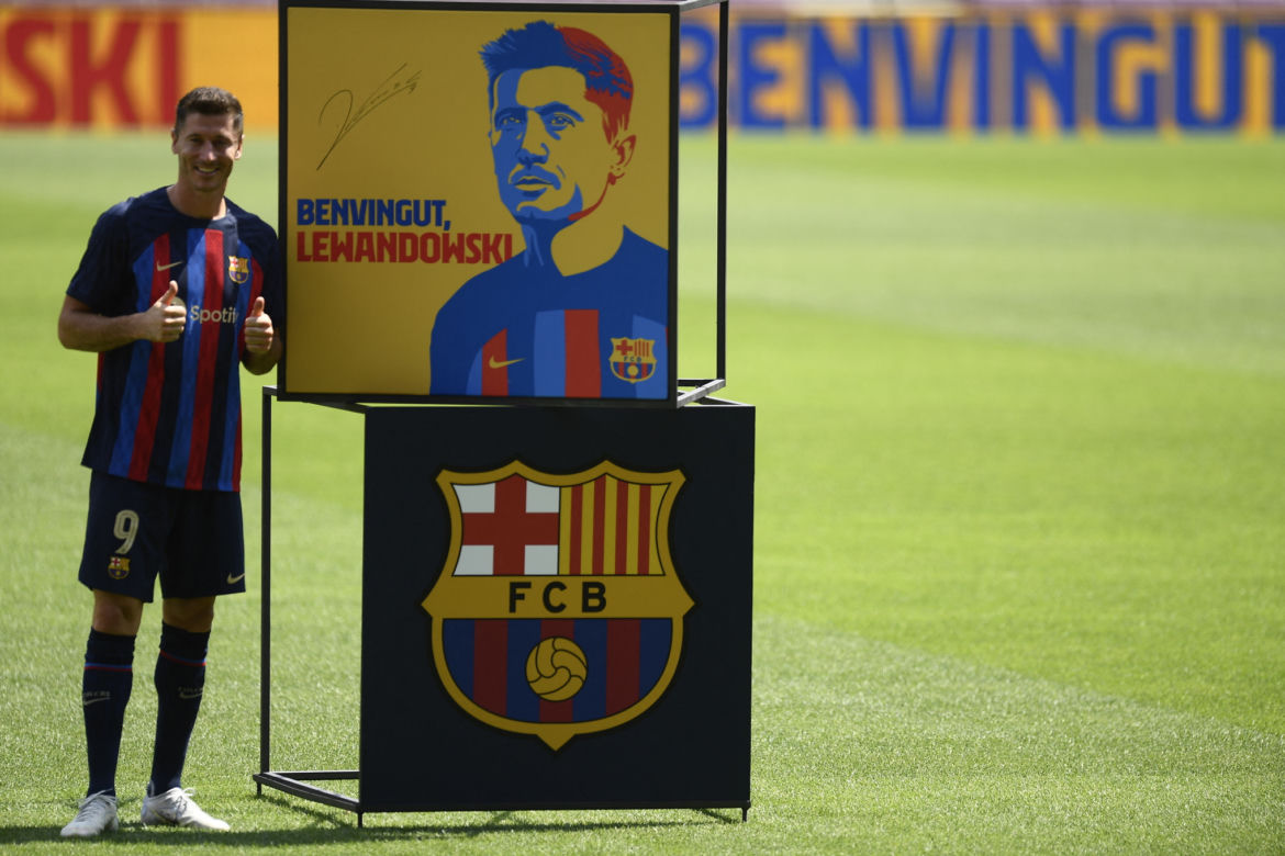Oficjalna prezentacja Roberta Lewandowskiego w barwach FC Barcelona
