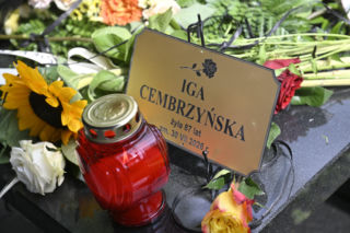Pogrzeb Igi Cembrzyńskiej. Tłum gwiazd oddaje hołd wielkiej artystce