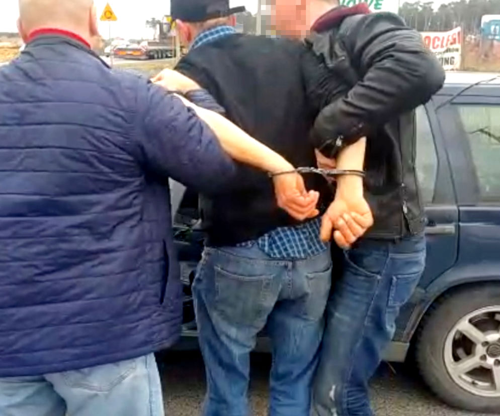 Policja z Bydgoszczy zatrzymała oszusta, który wyłudzał pieniądze metodą na wnuczka! [WIDEO]