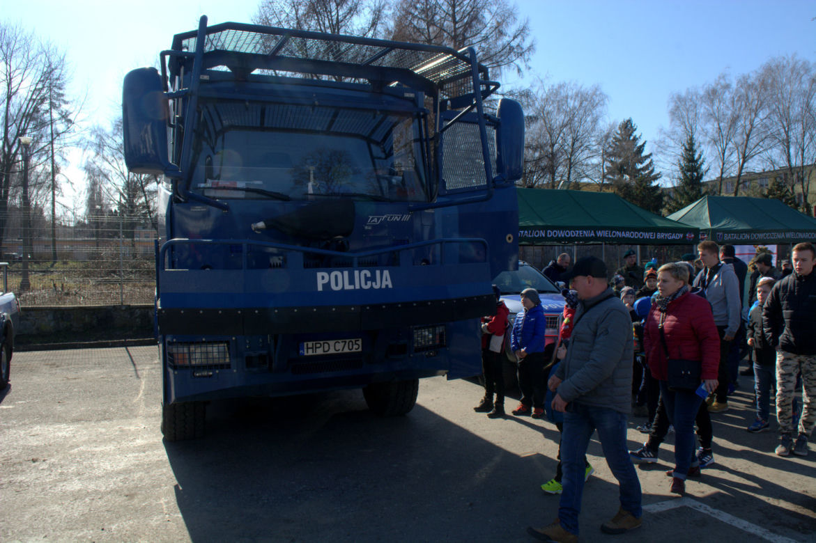 Karabiny i wozy pancerne w Lublinie. Wojsko pokazało swoje uzbrojenie