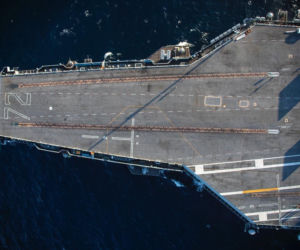 Kryzys na USS Abraham Lincoln. Dramat marynarzy, próby samobójcze i rekordowa misja w cieniu wojny