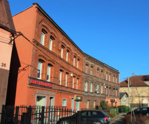 To jedno z najpiękniejszych miast na Śląsku. W PRL-u stało się częścią Bytomia