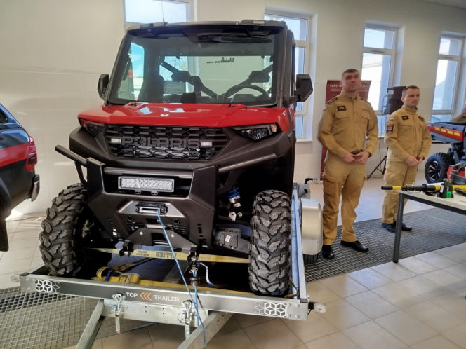 Nowy sprzęt trafi do strażaków z Siedlec, Łosic, Makowa Mazowieckiego, Ostrołęki, Ostrowi Mazowieckiej, Pułtuska, Sokołowa Podlaskiego, Węgrowa i Wyszkowa