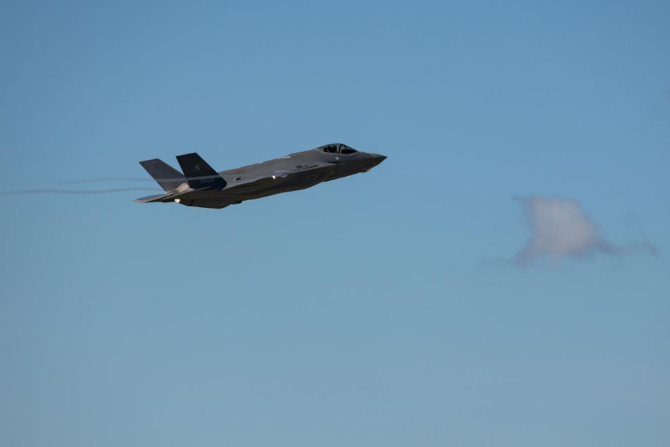 Nad Polską przeleciały ultranowoczesne myśliwce F-35!