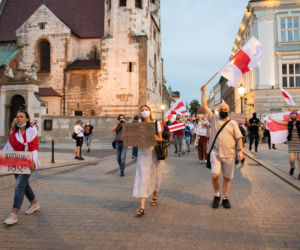 Marsz solidarności z Białorusinami w Krakowie