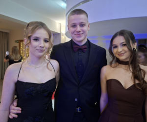 Studniówka 2026 maturzystów II LO w Starachowicach