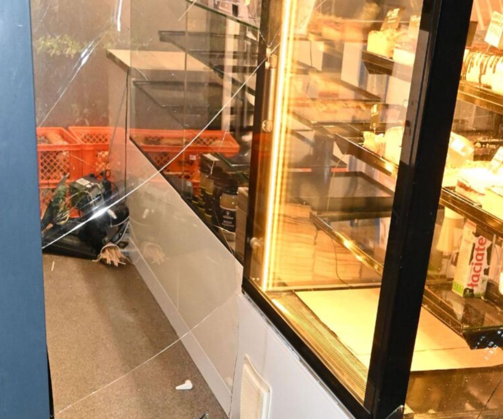Włamał się do sklepu i zjadł 20 ciastek