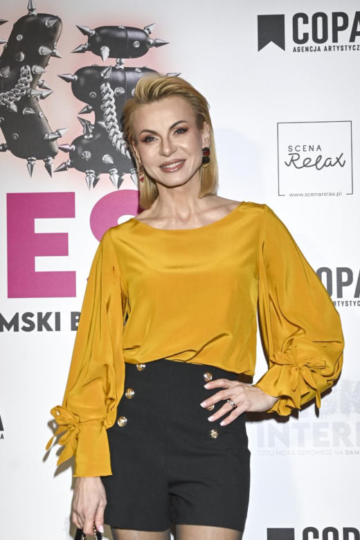 Karolina Nowakowska 
