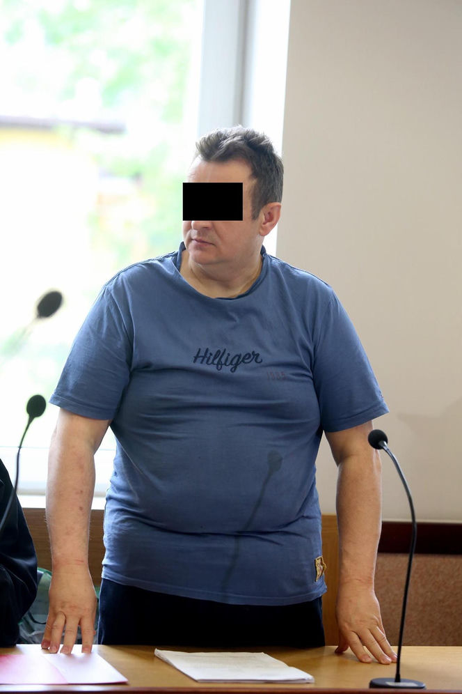 Prowadził dom pomocy jak z horroru. 12 pensjonariuszy nie żyje. „ Chyba nikt nie chciałby mieć tego na sumieniu”