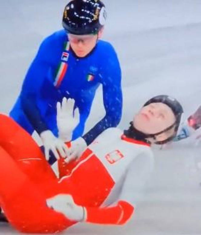 Wypadek Kamili Sellier w short tracku