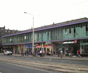 Ulica Krzywoustego w latach 90.