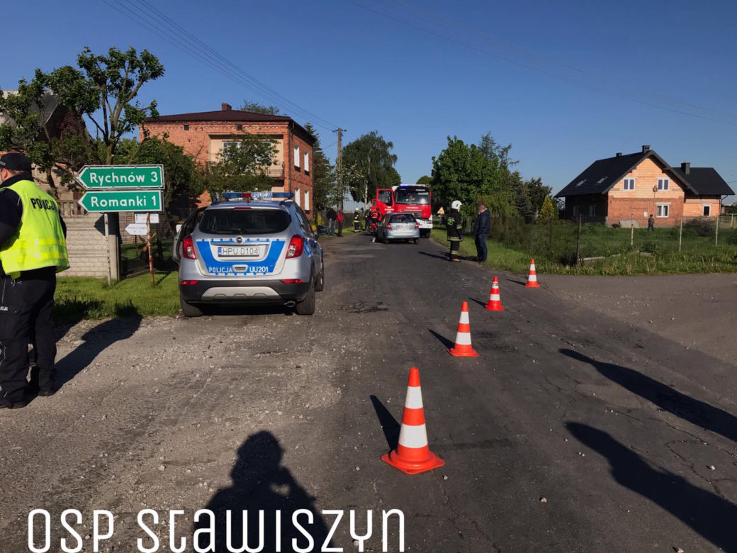 Zderzenie busa z samochodem osobowym. Ranna została niepełnosprawna 10-latka!