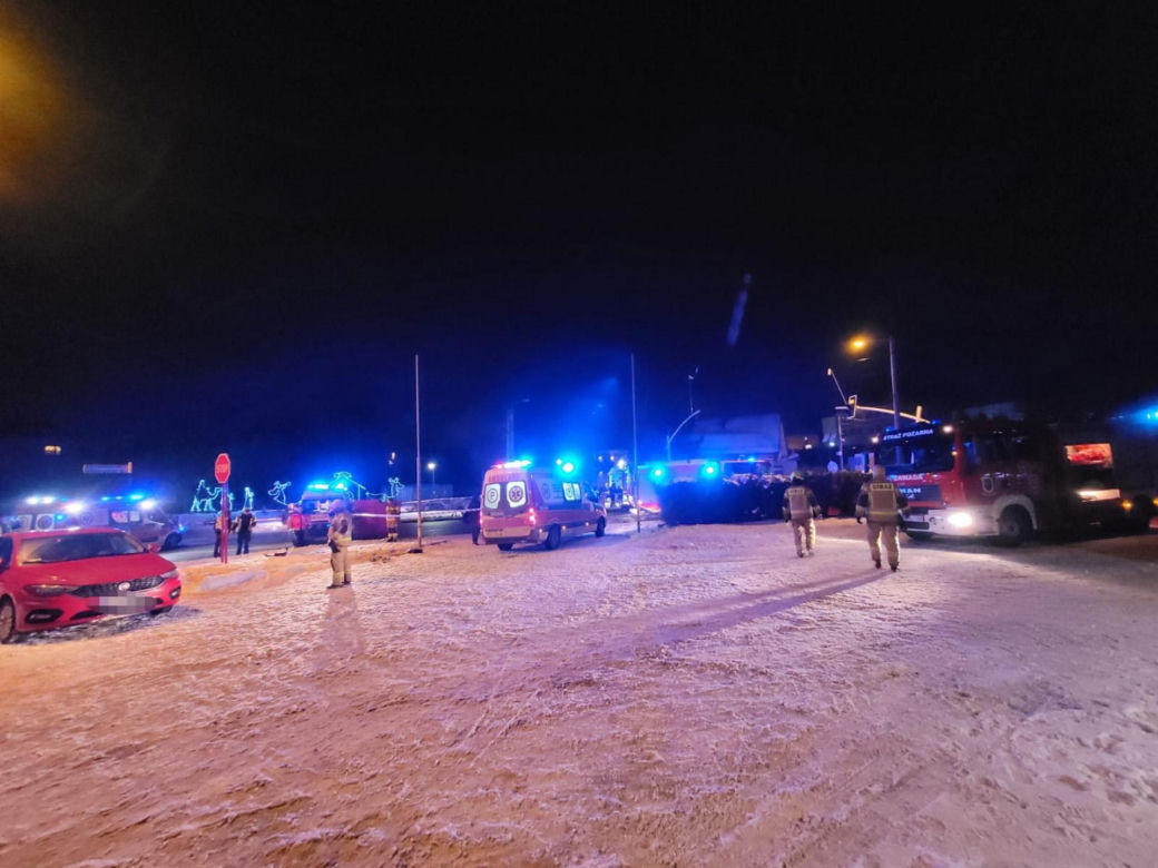 Jechali na dyskoteke, zgineli na słupie