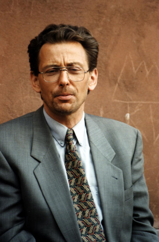 Kultowy serial lat 90. Jak po 30 latach wyglądają gwiazdy "Matek, żon i kochanek"?