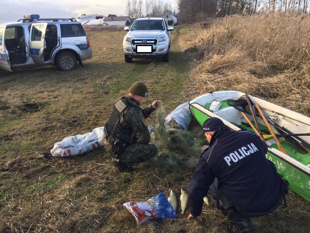 Policjanci wypowiedzieli wojnę kłusownikom! Zatrzymali dwóch mężczyzn