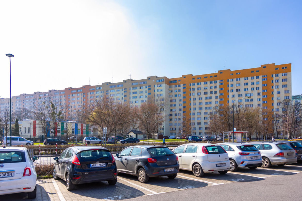 Pasteloza na warszawskich blokach - zobacz zdjęcia jaskrawych przykładów