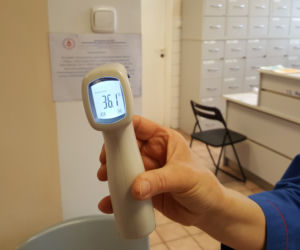 Koronawirus. Przez epidemię brakuje krwiodawców! Jak wygląda stan zapasów?