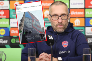 Kibice Rakowa nasmarowali to na muralu Papszuna. Przykry komunikat, to go zaboli