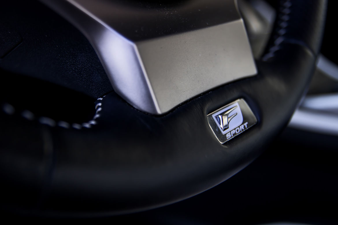 Lexus CT 200h F Sport 1.8 Hybrid 136 KM