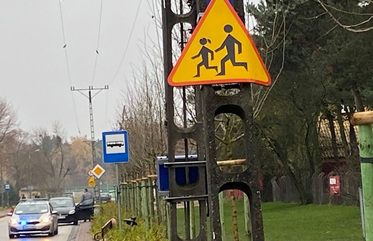 Tragiczna wypadek na przystanku autobusowym