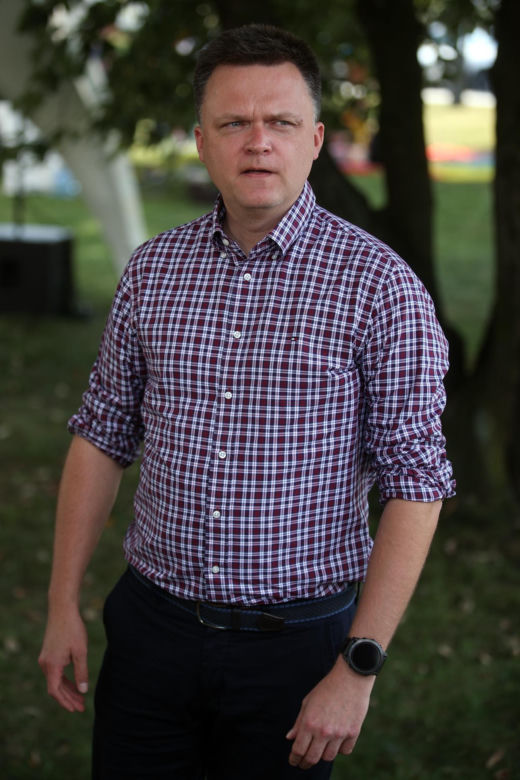 Tak się stroi Szymon Hołownia
