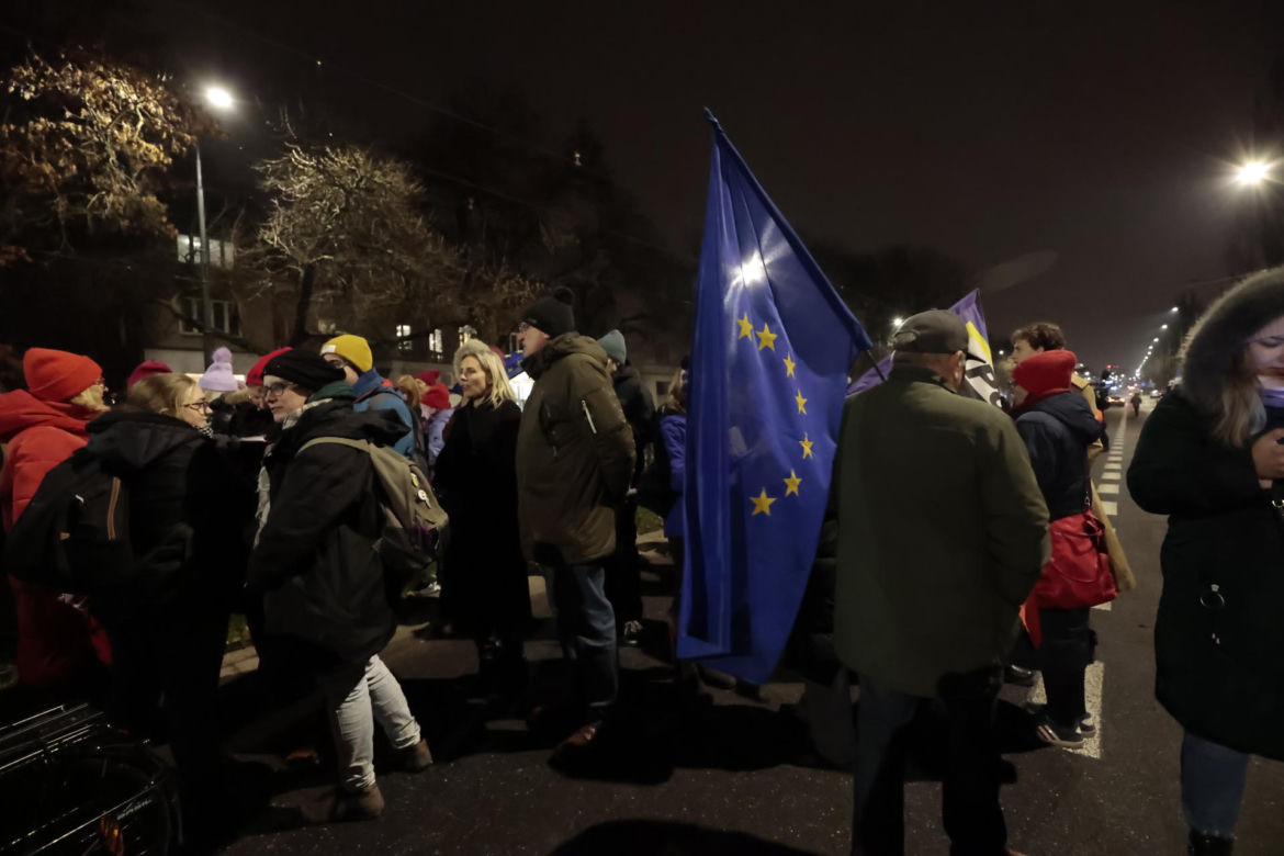 Strajk kobiet pod domem Kaczyńskiego