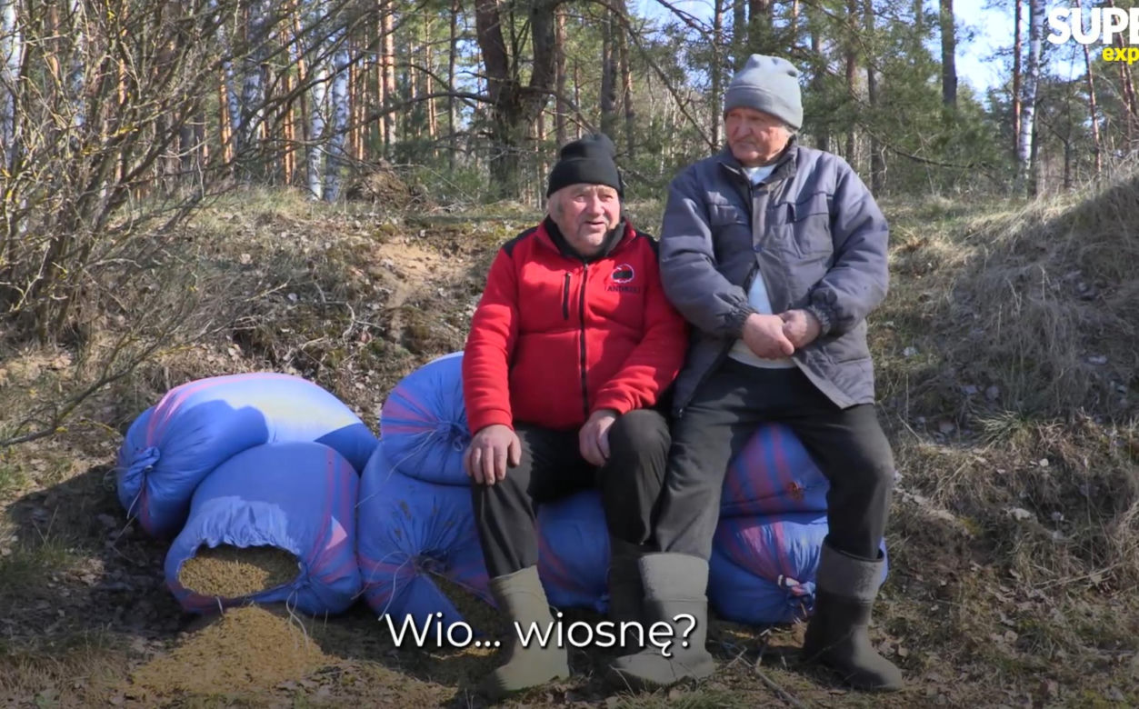 Rolnicy. Podlasie. Gienek i Sławek świętują wiosnę w Plutyczach. "Nie ma takiego rolnika w Polsce"