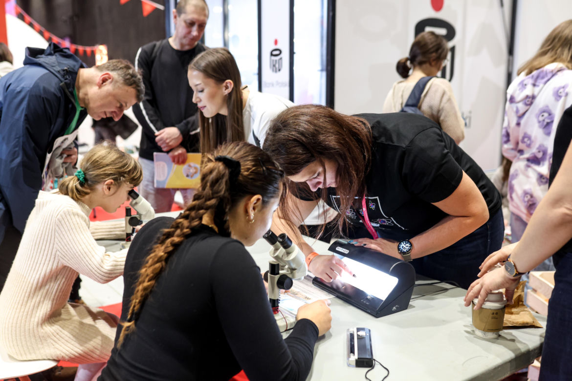 Festiwal Nauki w Katowicach 2025 odbywa się w MCK