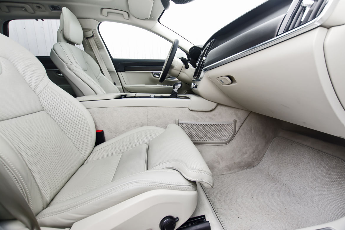 Volvo V90 Cross Country T6