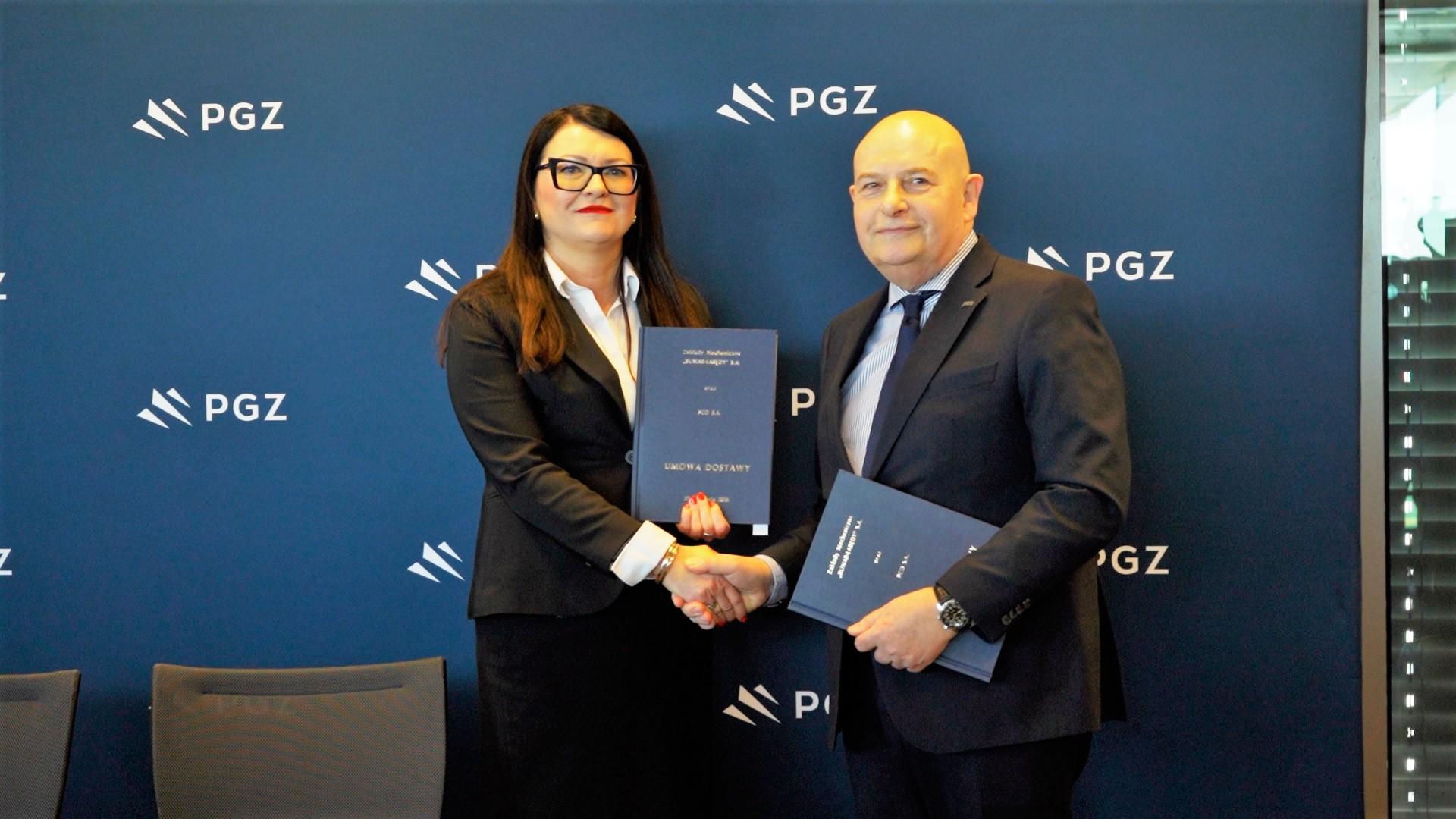 4 umowy wykonawcze Bumar-Łabędy