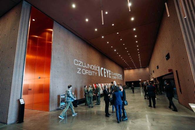 Kosmiczna wystawa w Muzeum Wojska Polskiego. Tak wystrzelą pierwszego polskiego wojskowego satelitę