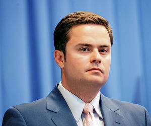Adam Hofman