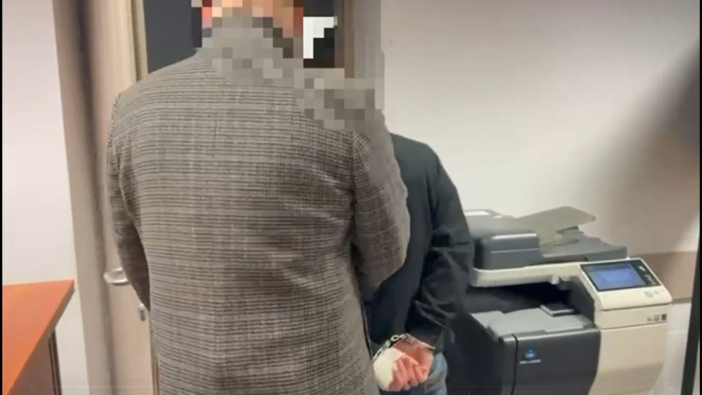 Krwawa jatka na Mokotowie. Zadał kilka ciosów nożem i zwiał! Policja dopadła go w kilka godzin