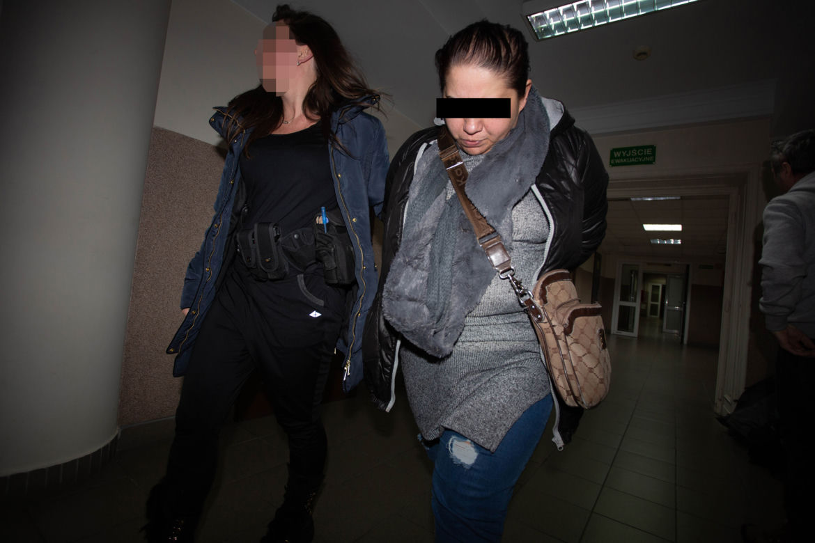 Okradali seniorów metodą "na administrację". Policjanci szukają pokrzywdzonych