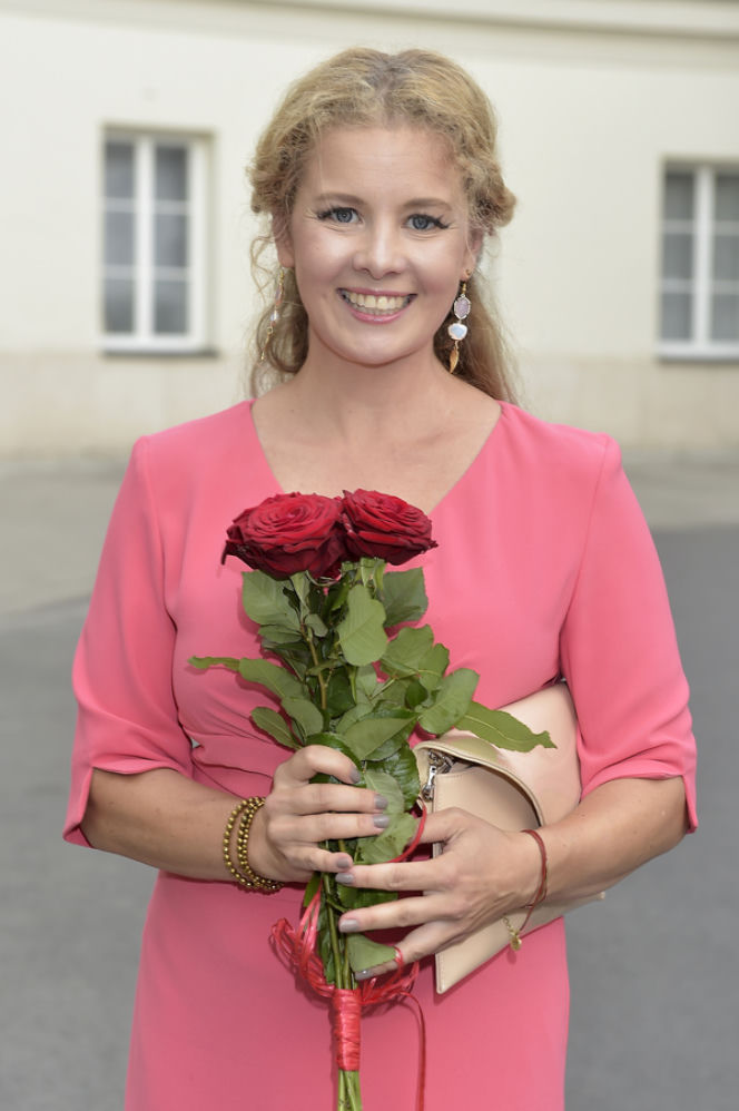 Anna Powierza