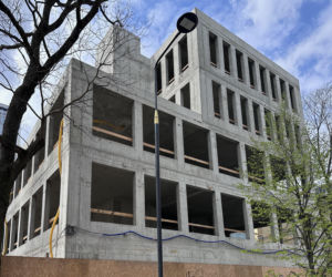 Plebania na zlikwidowanym cmentarzu Świętokrzyski w Warszawie