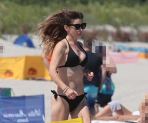 Wenus z Juraty czyli Agnieszka Dygant na plaży