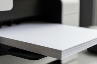 Szajka fałszerzy w Strzelcach Krajeńskich. Co znaleziono w domowej drukarni?