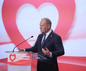 Premier Donald Tusk podczas Rady Krajowej Koalicji Obywatelskiej w Ursynowskim Centrum Kultury Alternatywy w Warszawie