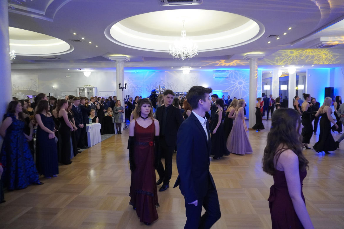 Studniówka III LO w Rzeszowie 