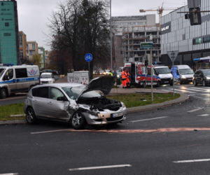 Szczecin: Wypadek karetki pogotowia.