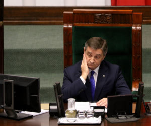 Kuchciński nie chce już kawioru