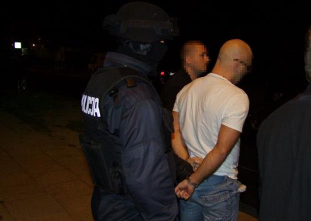 Poznań. AKCJA POLICJI w AGENCJI TOWARZYSKIEJ. Bez księgowej agencja towarzyska padnie