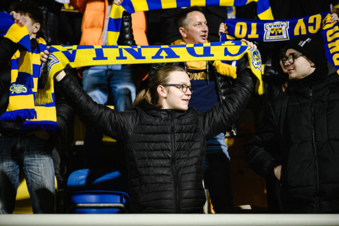 Arka Gdynia - Lechia Gdańsk: Zdjęcia kibiców z derbów Trójmiasta w ramach 23. kolejki PKO BP Ekstraklasy