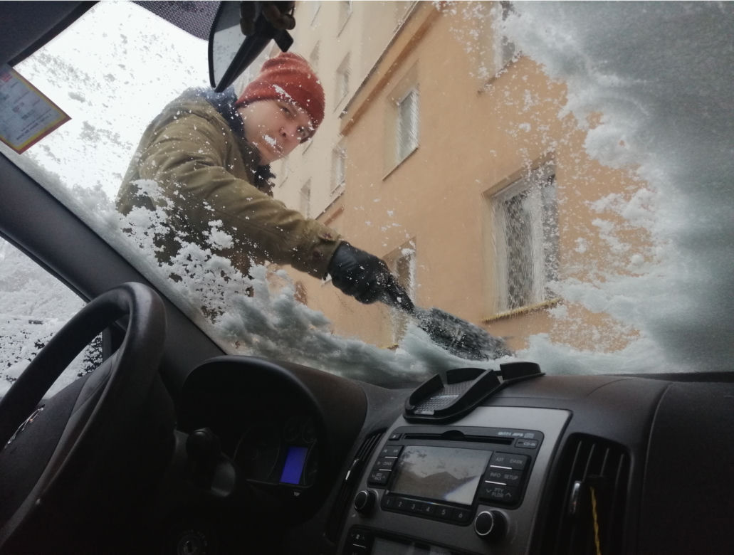 Śnieg zaskoczył Warszawę