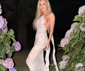 Była pierwszą nieoficjalną Miss Mundialu. Tak wygląda seksowna „matka chrzestna”