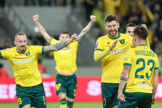 GKS Katowice - Górnik Zabrze: Zdjęcia kibiców z Derbów Śląska w ramach 23. kolejki PKO BP Ekstraklasy